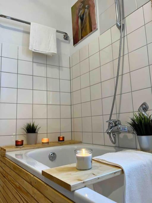 Boho Apartment In Der Stadtmitte لار المظهر الخارجي الصورة